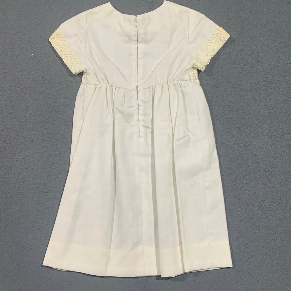 Vintage Girls Ivory Linen Lace Trim Empire Waist Dress‎ Short Sleeve 26.5in L